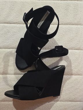 Diane Von Furstenberg Black Crisscross Wedge Sandals